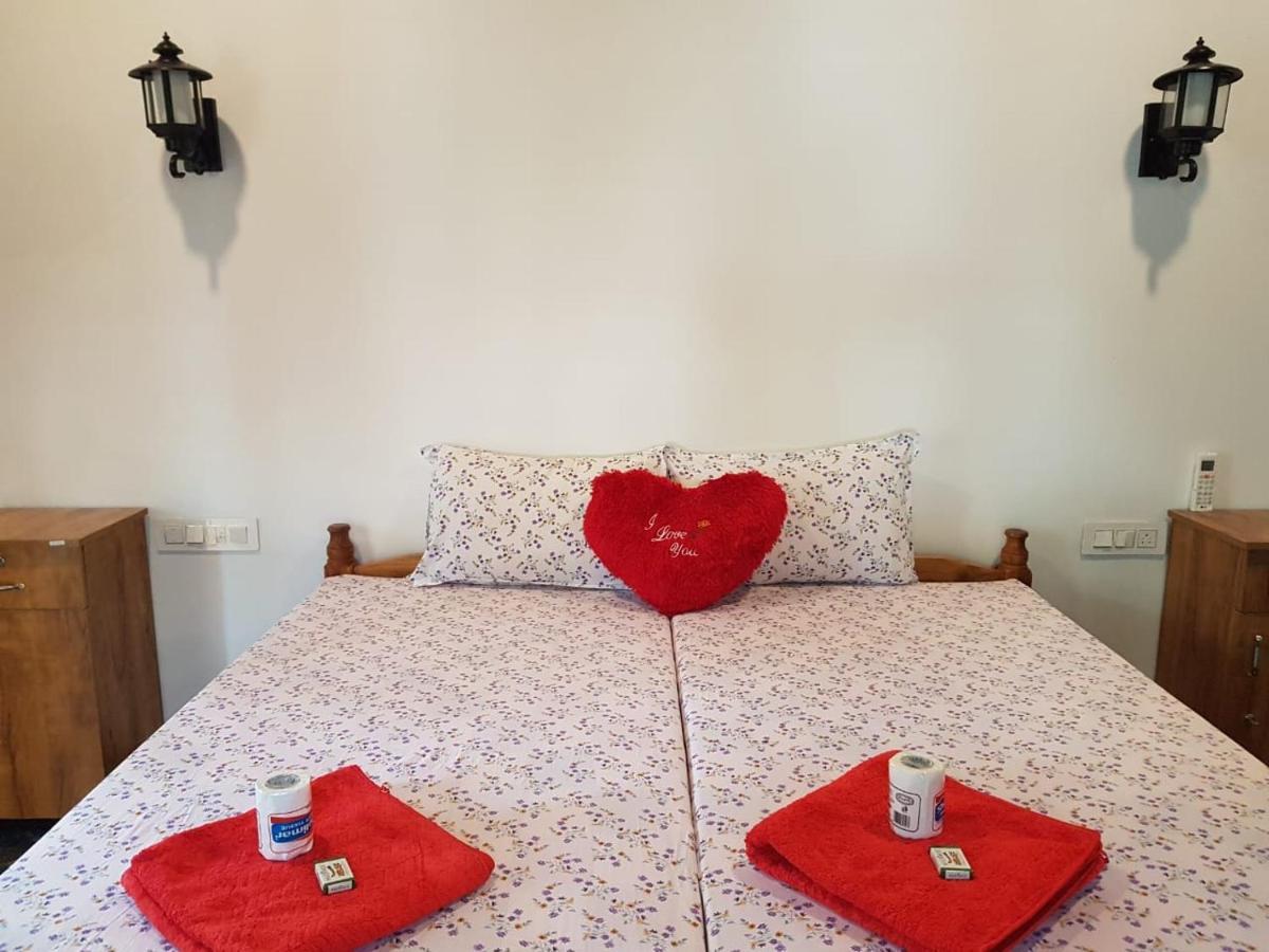 Marari Neena Beach Homestay Mararikulam Rom bilde